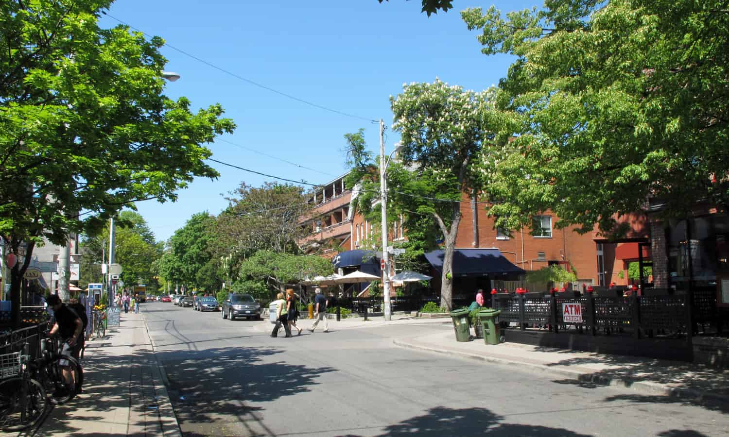 Looking west on Baldwin from Henry Street