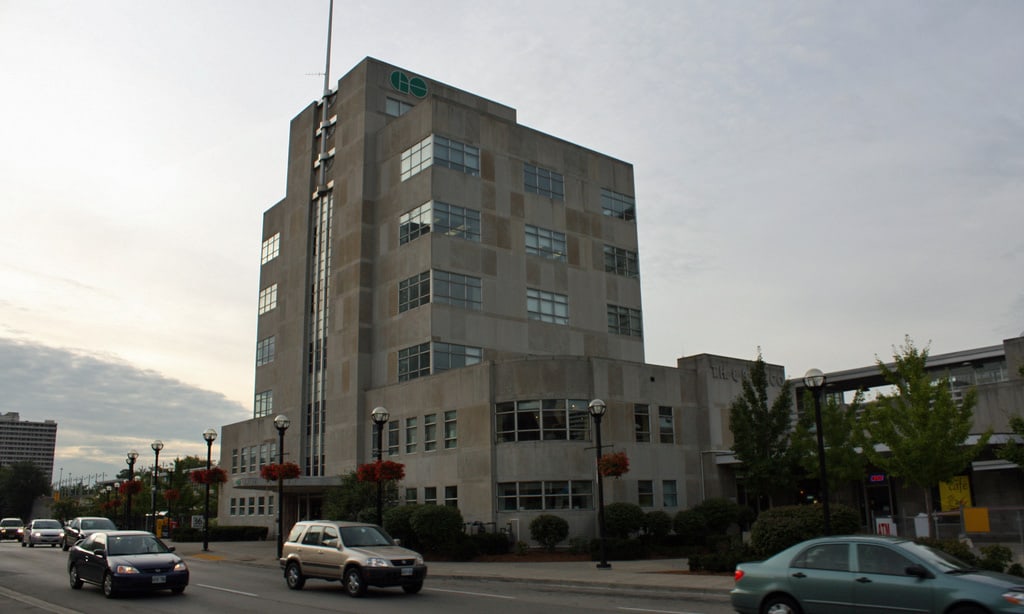 Exterior oblique view on Hunter Street East - Flickr Richard Spiegelman