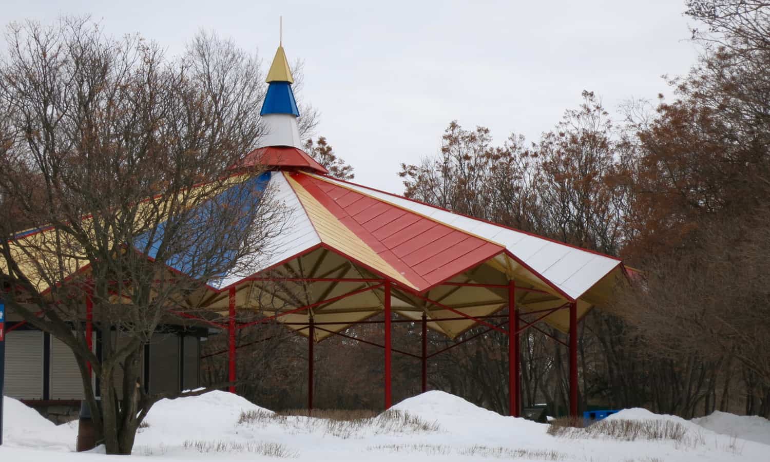 Festive character of refreshment stand