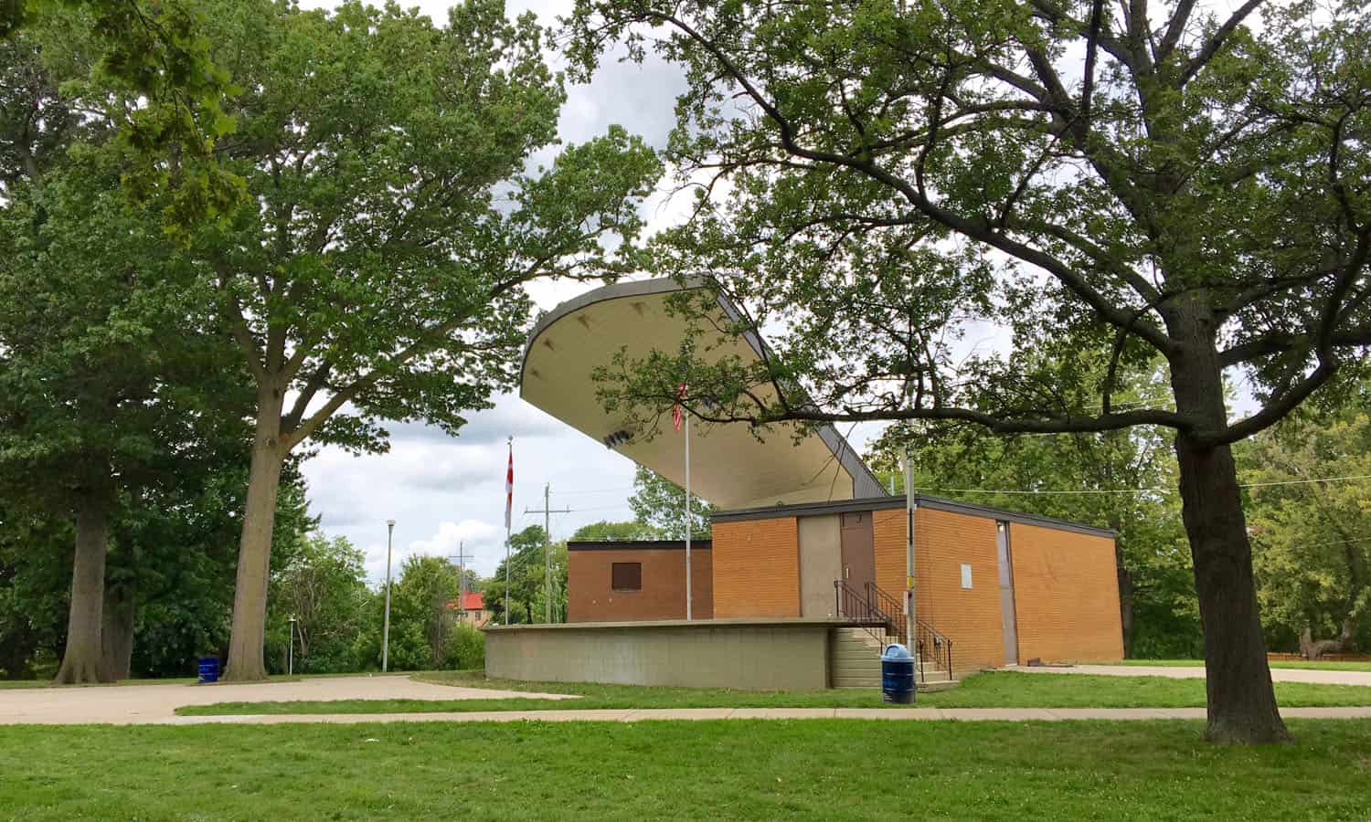 Kiwanis Bandshell