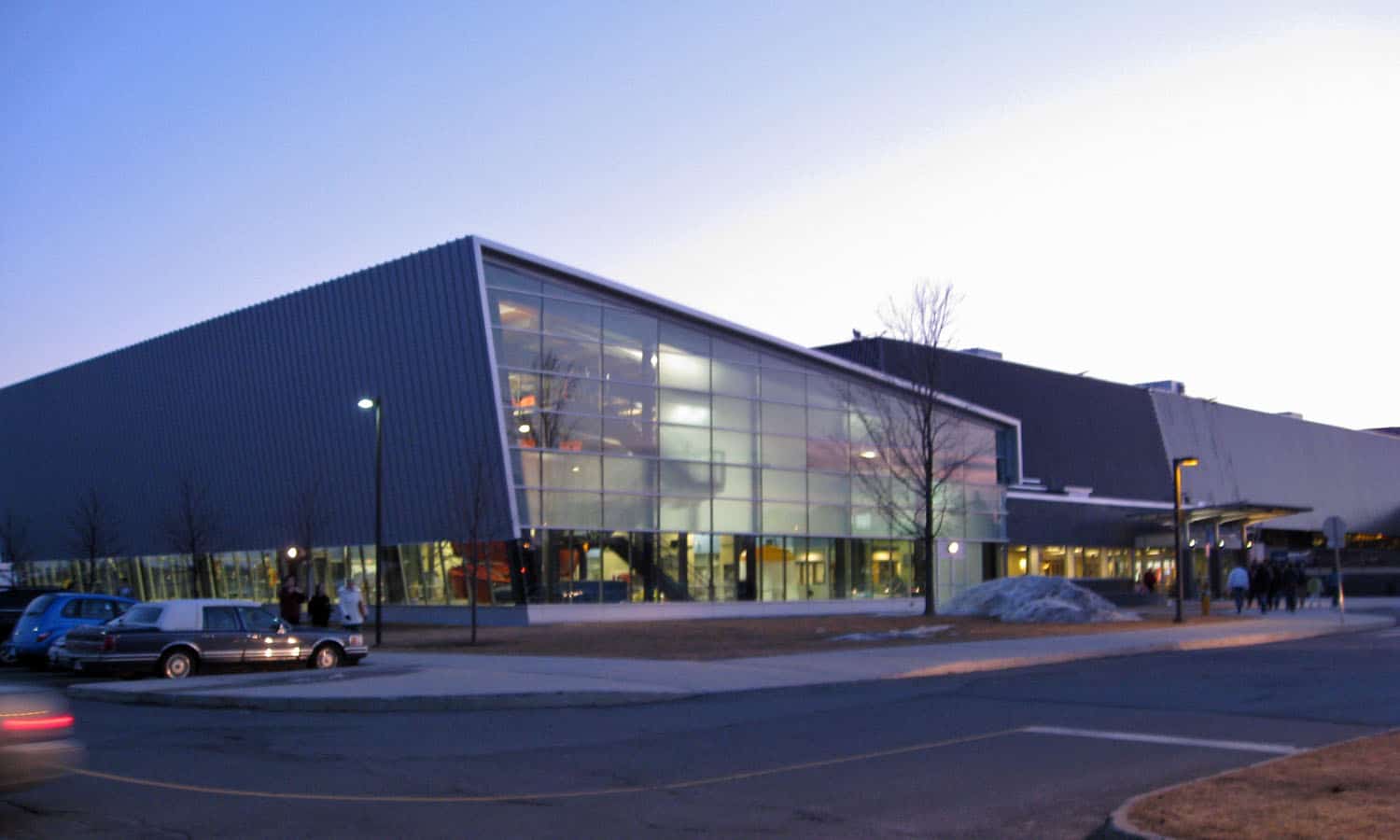 A new aquatic centre was added to the east end of the Civic Complex